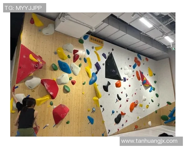 杭州攀岩队在极限运动嘉年华中的精彩技术表现与赛事点评分析 杭州攀岩队在极限运动嘉年华中的精彩技术表现与赛事点评分析